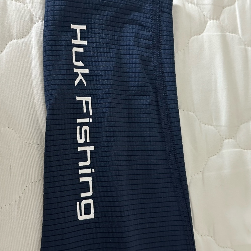 Huk Navy Ribbed Logo Crew Top - Picture 5 of 7